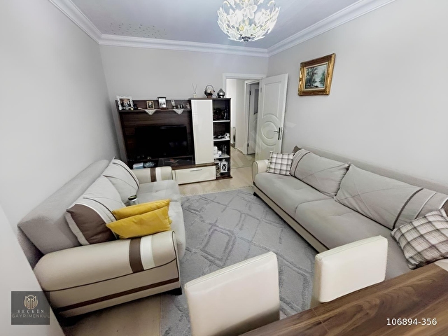 MALTEPE ZÜMRÜTEVLERDE 2+1 ÇİFT ÇEPE DENİZ MANZARALI 2. KAT FERAH