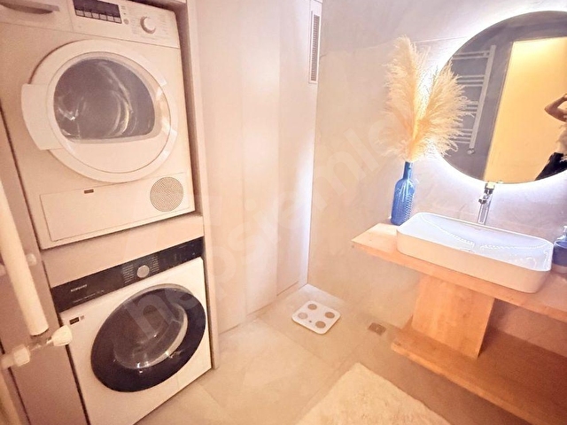 BAHÇELİEVLERİN EN GÜZEL YERİNDE LÜKS TADİLATLI SATILIK DAİRE - Görsel 24