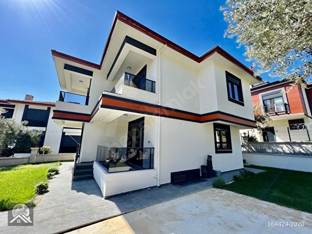 ✨AKÇAY AY EMLAKTAN✨GÜREDE KAZDAĞLARININ ETEKLERİNDE KENDİNE AİT GENİŞ BAHÇELİ SATILIK 7+1 MÜSTAKİL