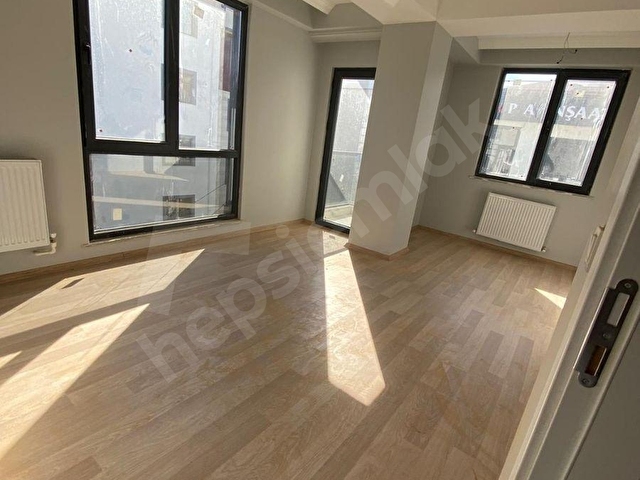 ROTADAN IHLAMURKUYUDA METROYA ÇOK YAKIN ŞIK 2+1 KİRALIK DAİRE - Görsel 2