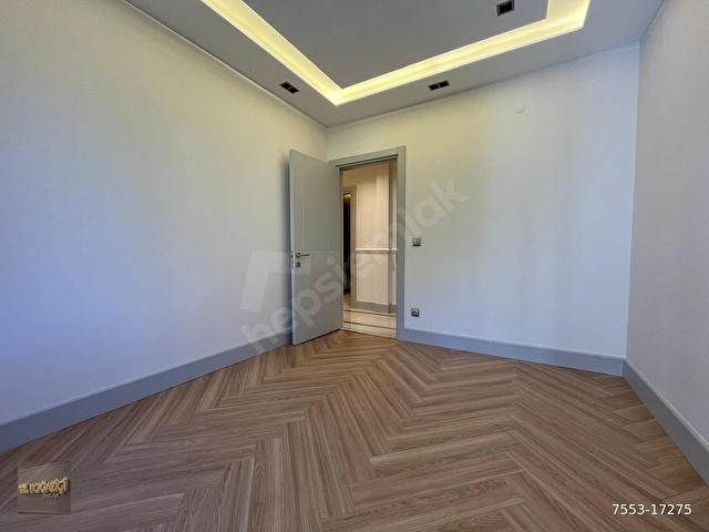 ÇİFTEHAVUZLARDA BAĞDATA YAKIN LÜKS MİMARİ DEKORLU 220m2 4+1 BOŞ DAİRE - Görsel 23