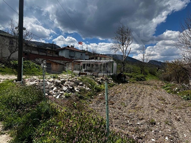 BİLECİK YENİPAZAR DEREKÖYDE 406 M2 SATILIK KÖY İÇİ İMARLI ARSA - Görsel 6