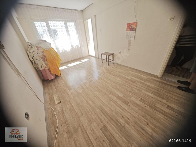 GÜZELYALI  SAHİL YAKINI MERKEZİ LOKASYON 2+1 BEYAZ EŞYALARI OLAN DAİRE