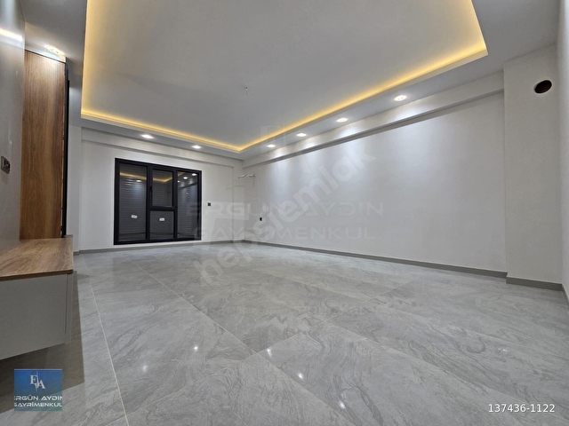 ERGÜN AYDINDAN Göveçlik Rezidans Bölgesinde 3+1 190m2 Daire - Görsel 4