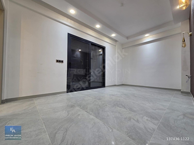 ERGÜN AYDINDAN Göveçlik Rezidans Bölgesinde 3+1 190m2 Daire - Görsel 14