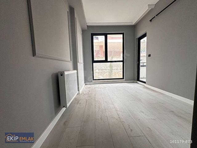 EKİP Emlak; KÖRFEZde TRAMVAYA YAKIN LOFT KİRALIK SIFIR 1+1 DAİRE - Görsel 29
