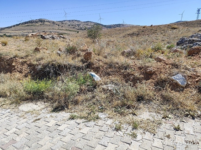Sahibinden Doğalgaz Elektrik Suyu olan Konut İmarlı Arsa - Görsel 4