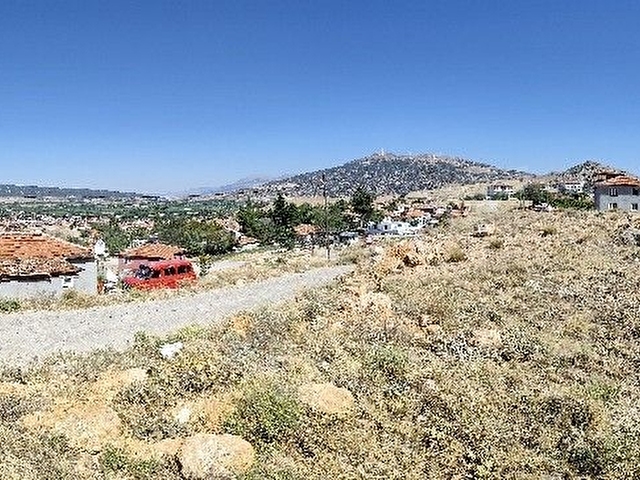 Sahibinden Doğalgaz Elektrik Suyu olan Konut İmarlı Arsa - Görsel 7