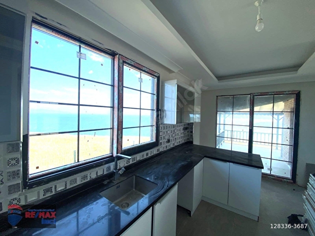 RE/MAX İNCİDEN ERDEK PAŞALİMANINDA SATILIK VİLLA - Görsel 5