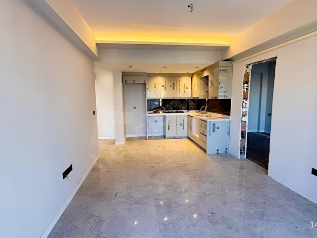 TORBALI MURAT BEY MAHALLESİNDE HAVUZLU SİTEDE LÜX DAİRE - Görsel 7