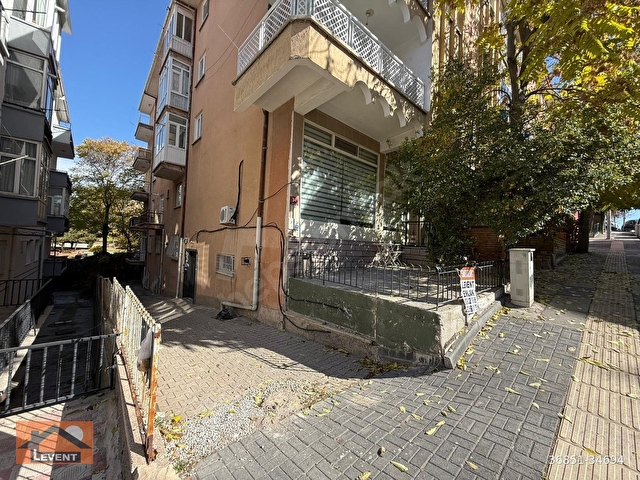 LEVENTTEN MİMAR CADDESİ ÜZERİNDE 85 M2 2 BÖLÜM DEPOLU KOMBİLİ ÖN CEPHE SATILIK DÜKKAN - Görsel 23