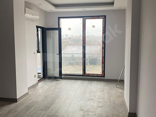 BAHÇELİEVLR KİRACILI YATIRIMLIK 2+1 100 M2 EBEVEYN BANYO OTOPARK - Görsel 4