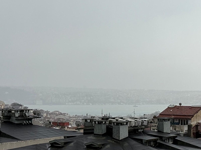 Nişantaşı Koru Sitesinde Deniz Manzaralı 3+1 Satılık Daire