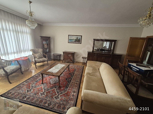 ERHANDAN 7.CADDEYE VE KÜTÜPHANEYE YAKIN BAKIMLI KATTA KOMBİLİ 3+1BOŞ DAİRE - Görsel 5