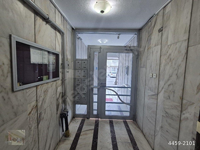 ERHANDAN 7.CADDEYE VE KÜTÜPHANEYE YAKIN BAKIMLI KATTA KOMBİLİ 3+1BOŞ DAİRE - Görsel 25