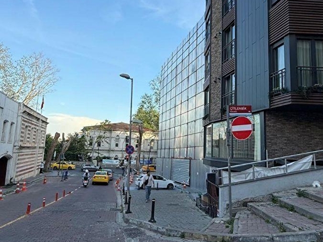 Mehmethan Emlaktan sıfır binada dükkan mağaza devirsiz boş - Görsel 30