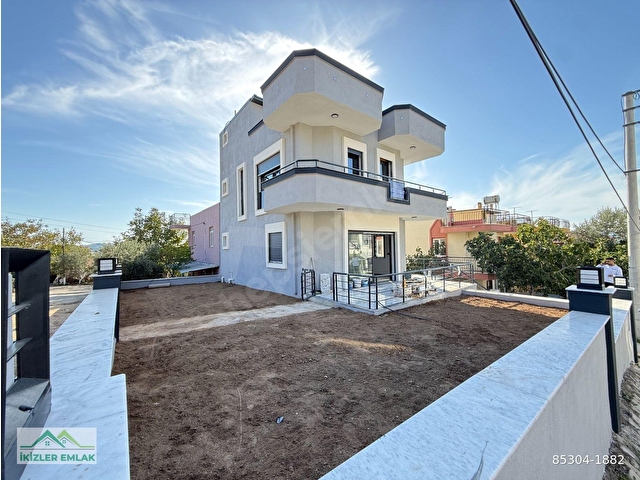 ÜRKMEZde DENİZ MANZARALI MÜSTAKİL AYRI MUTFAK 3+1 KÖŞE VİLLA - Görsel 4