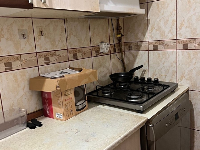 ŞEHREMINI MEYDANDA 2+1 EŞYALI DAİRE - Görsel 9