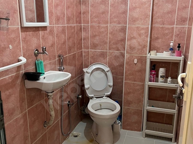 ŞEHREMINI MEYDANDA 2+1 EŞYALI DAİRE - Görsel 17