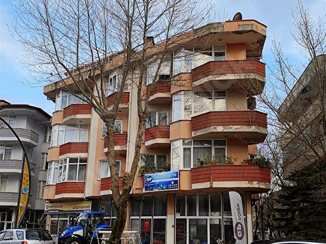 Yıldız Otele Yakın 160m2 3+1 Arakat Asansörlü 3.900.000₺ - Görsel 2
