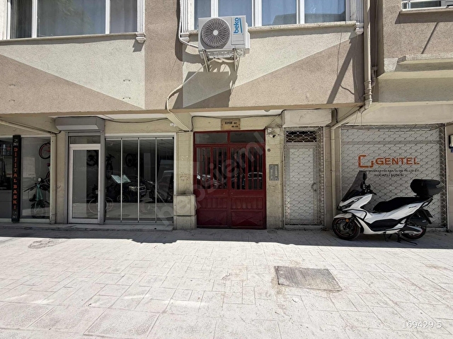 İZMİT MERKEZ KADIKÖY MAH. KİRALIK 2+1 100 M2 YENİ YAPILI DAİRE