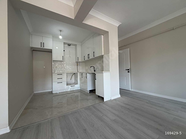 İZMİT MERKEZ KADIKÖY MAH. KİRALIK 2+1 100 M2 YENİ YAPILI DAİRE - Görsel 4