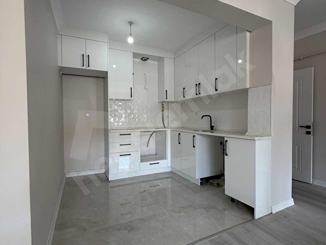 İZMİT MERKEZ KADIKÖY MAH. KİRALIK 2+1 100 M2 YENİ YAPILI DAİRE - Görsel 2