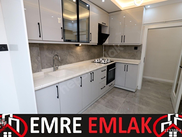 EMRE EMLAKTAN SELÇUKLUDA FULL+FULL YAPILI 3+1 SATILIK DAİRE