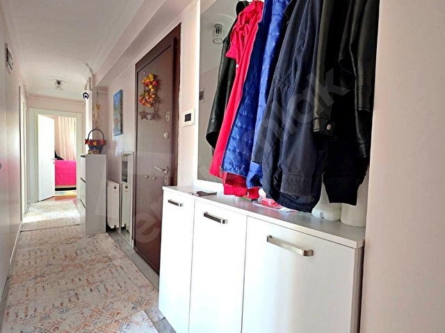 DİRECTTEN MARMARAYA 8DK YÜRÜME, KATTA TEK DAİRE, GENİŞ KULLANIMLI, ETRAFI AÇIK ÇİFT BALKON ŞIK 3+1!! - Görsel 26