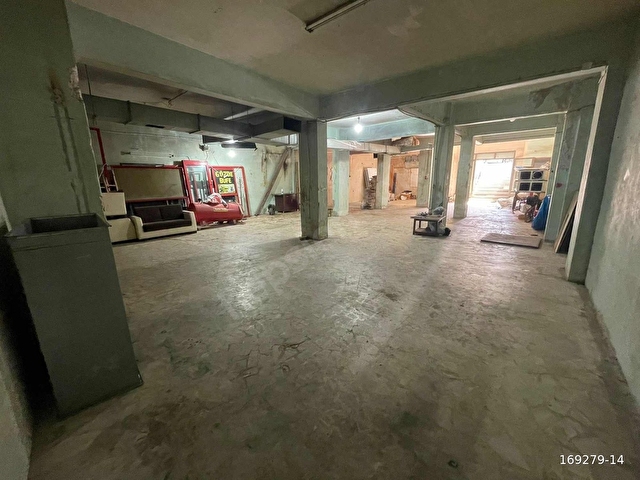 ÇEKMEKÖY SAPAĞINA PARALEL ATÖYLE İMALATHANE DEPO HER İŞE UYGUN - Görsel 3