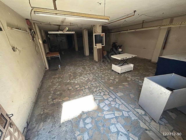 Şahin İnşaat.. düz giriş 140m2 mağaza dükkan atölye depo uyumlu