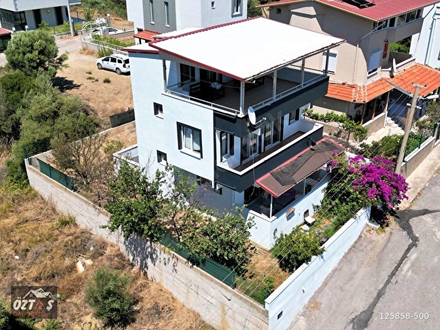 Seferihisar doğanbeyde deniz ve doğa manzaralı satılık 4+1yazlık