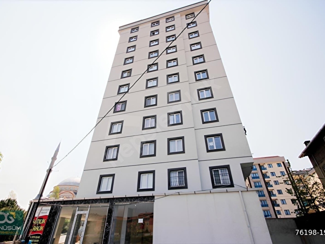KAÇIRAN ÜZÜLÜR! ANA CADDE ÜZERİNDE KİRALIK 2+1 DAİRE!!!