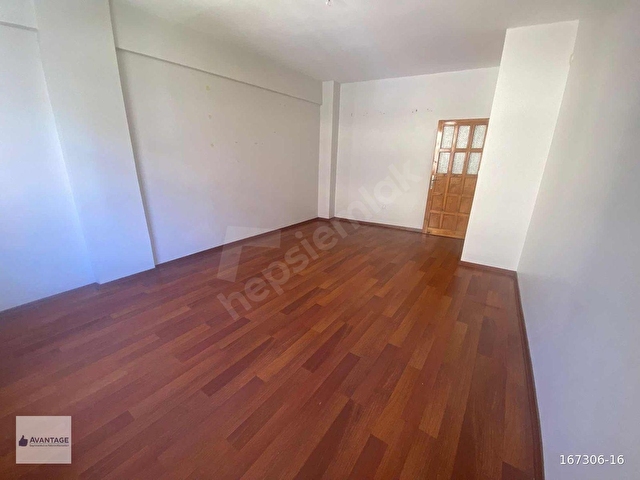 AVANTAGEDAN ÇENGELKÖY BAHÇELİEVLERDE KİRALIK 3+1 DAİRE - Görsel 4
