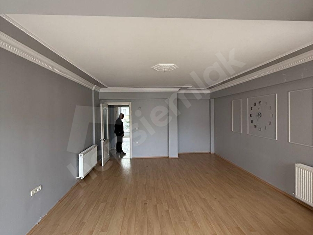 KISMETİM EMLAKTAN 100. YIL MAH. ŞARAPHANE CİVARI 3+1- 140 m2 KİRALIK DAİRE - Görsel 4