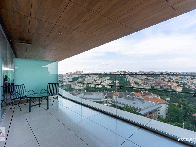 Zorlu Centerda Satılık 179 m2 Balkonlu 2+1 Fırsat Daire