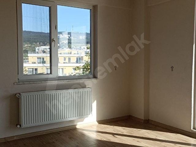 AVM YAKINI BOĞAZ MANZARALI 2+1 DAİREMİZ UYGUN FİYATA SATILIKTIR - Görsel 23