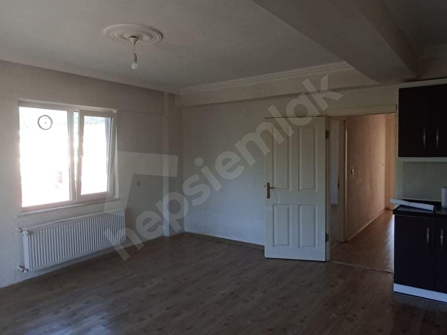 AVM YAKINI BOĞAZ MANZARALI 2+1 DAİREMİZ UYGUN FİYATA SATILIKTIR - Görsel 9