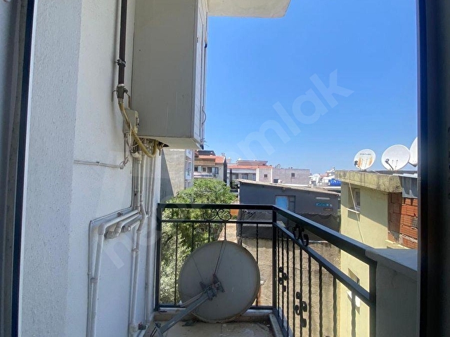 AKALINDAN GÜLYAKA GENÇ BİNA FERAH AYDINLIK 3+1 SATILIK DAİRE - Görsel 15