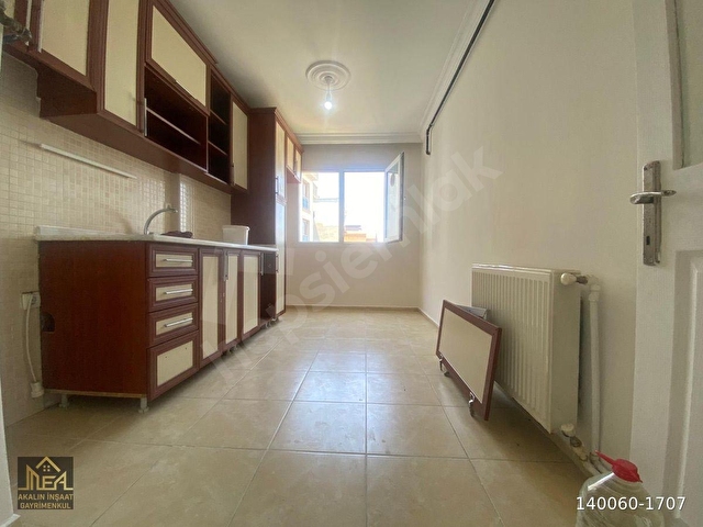 AKALINDAN GÜLYAKA GENÇ BİNA FERAH AYDINLIK 3+1 SATILIK DAİRE - Görsel 24