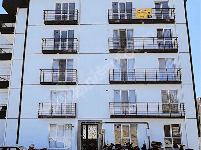 Çanakkale Ezinede satılık 2 + 1