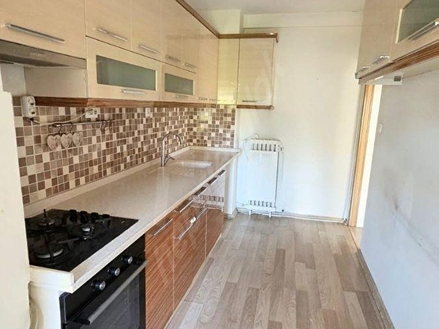 Çankaya OYAK Sitesinde,Ara kat,YAPILI ve Manzaralı, Merkezi Konum,Çift Asansör, 3+1 Kiralık Daire... - Görsel 13