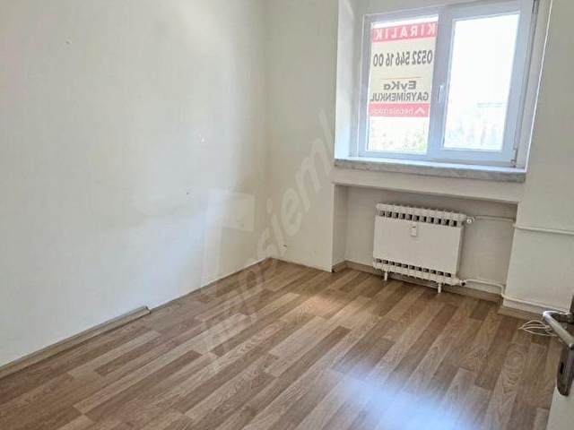 Çankaya OYAK Sitesinde,Ara kat,YAPILI ve Manzaralı, Merkezi Konum,Çift Asansör, 3+1 Kiralık Daire... - Görsel 7