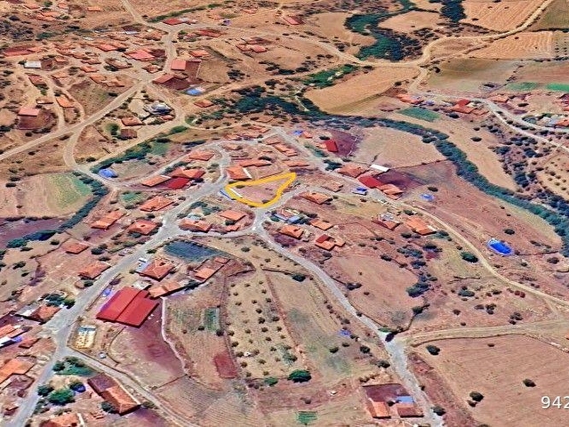 İDENOVAdan Kula Hacıtufanda Köy İçi İmarlı, Yapılı 987 m² Arsa - Görsel 5