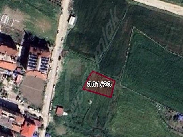 BAHÇECİOĞLU EMLAKTAN SERİNYOL AKİNCİLAR KAMPUS CİVARİNDA 4KAT YÜZDE KIRK İMARLI SATILIK ARSA