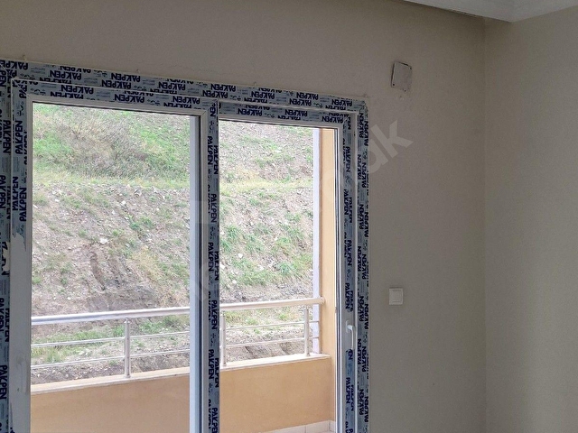 HATAY İSKENDERUN İSMET İNÖNÜ MAHALLESİ ASANSÖRLÜ BAKIMLI SATILIK 2+1 AMERİKAN MUTFAKLI DAİRE - Görsel 14
