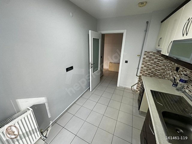 ÖZ GAYRİMENKULDEN SİTE İÇERİSİNDE FULL YAPILI 3+1 FIRSAT DAİRE - Görsel 2