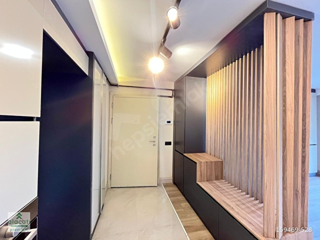ALAÇATI dan Cadde Yakını, Yeni Bina, Katta, Lüks, Balkonlu 3+1 - Görsel 28