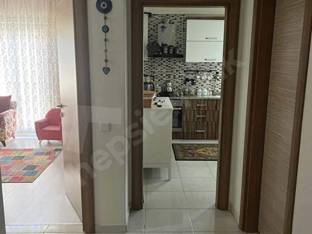 Serik Merkezde Havuzlu Sitede 3+1 Doğalgazlı Satılık Daire - Görsel 2