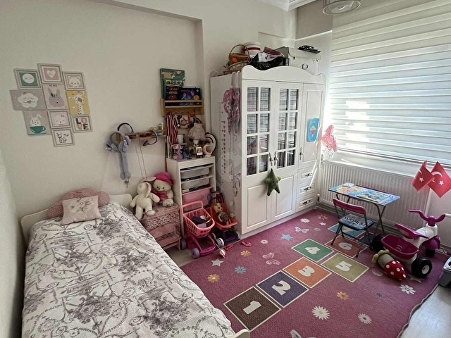 Serik Merkezde Havuzlu Sitede 3+1 Doğalgazlı Satılık Daire - Görsel 15
